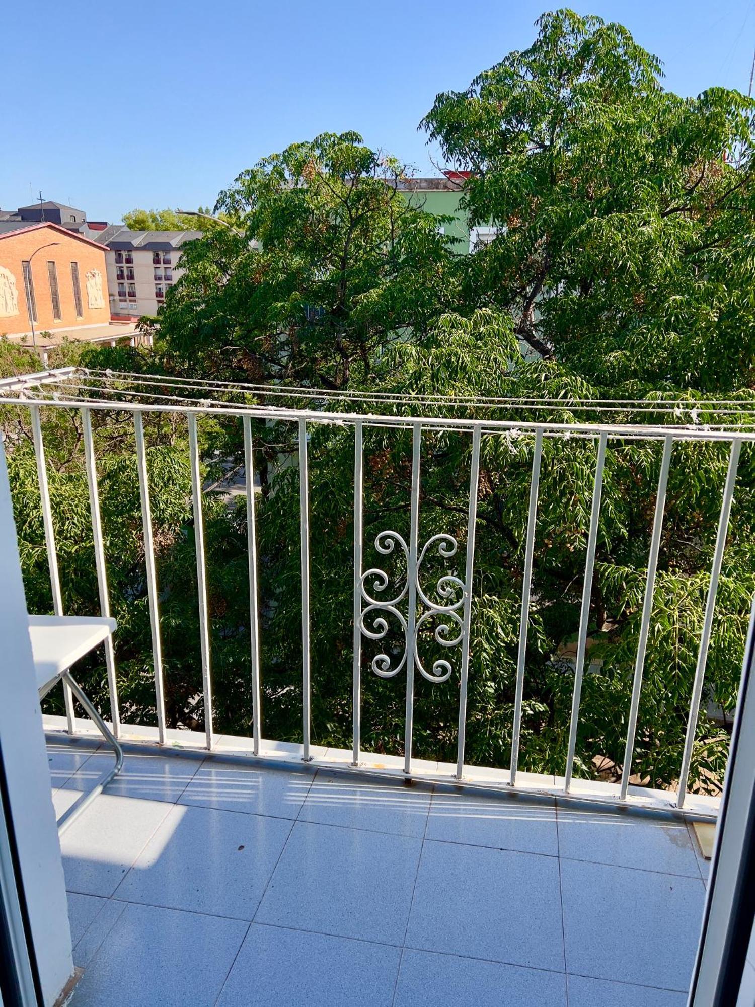 Cozy Apartment In Valencia! Wi-Fi ! Luaran gambar