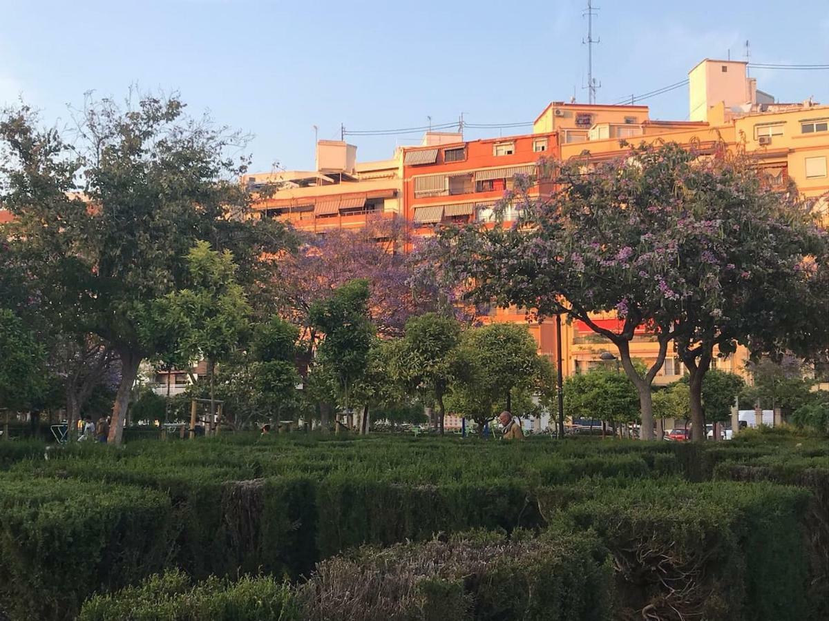 Cozy Apartment In Valencia! Wi-Fi ! Luaran gambar